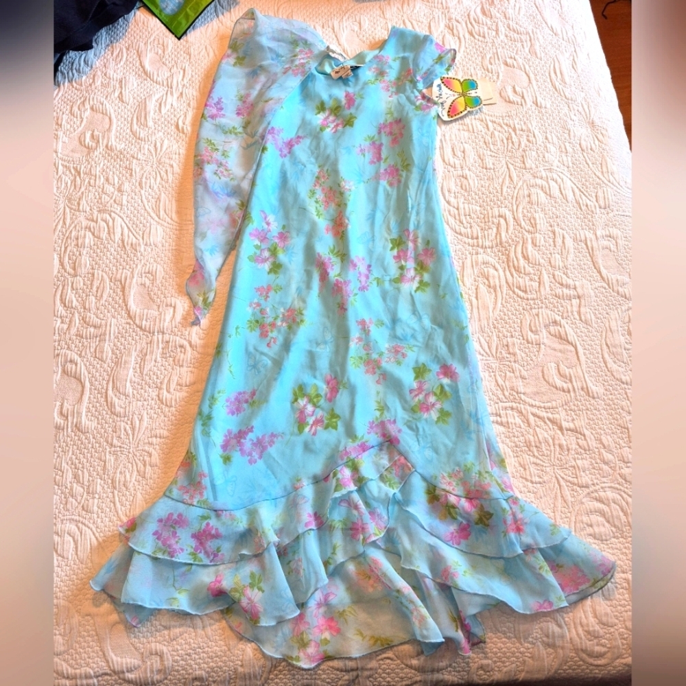 My Michelle girls size 8 light blue with floral design cap sleeve dress, NEW